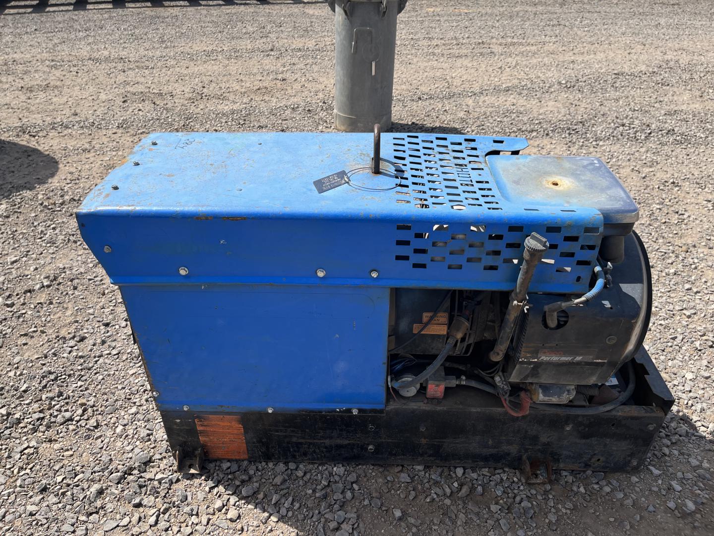 ./imagenes/INVOICE/2019/16815/SOLDADORA MILLER THE LEGEND AEAD-200LF (7).JPG